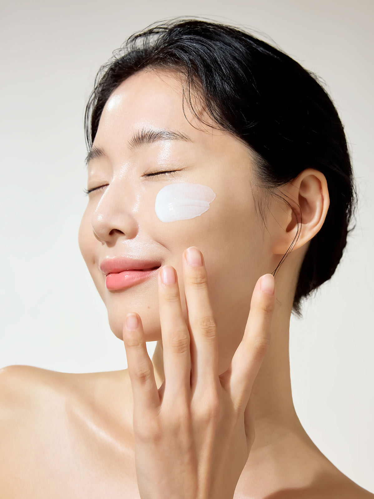 Celimax Pore+Dark Spot Brightening Care Sunscreen SPF 50 PA++++ - 10ml