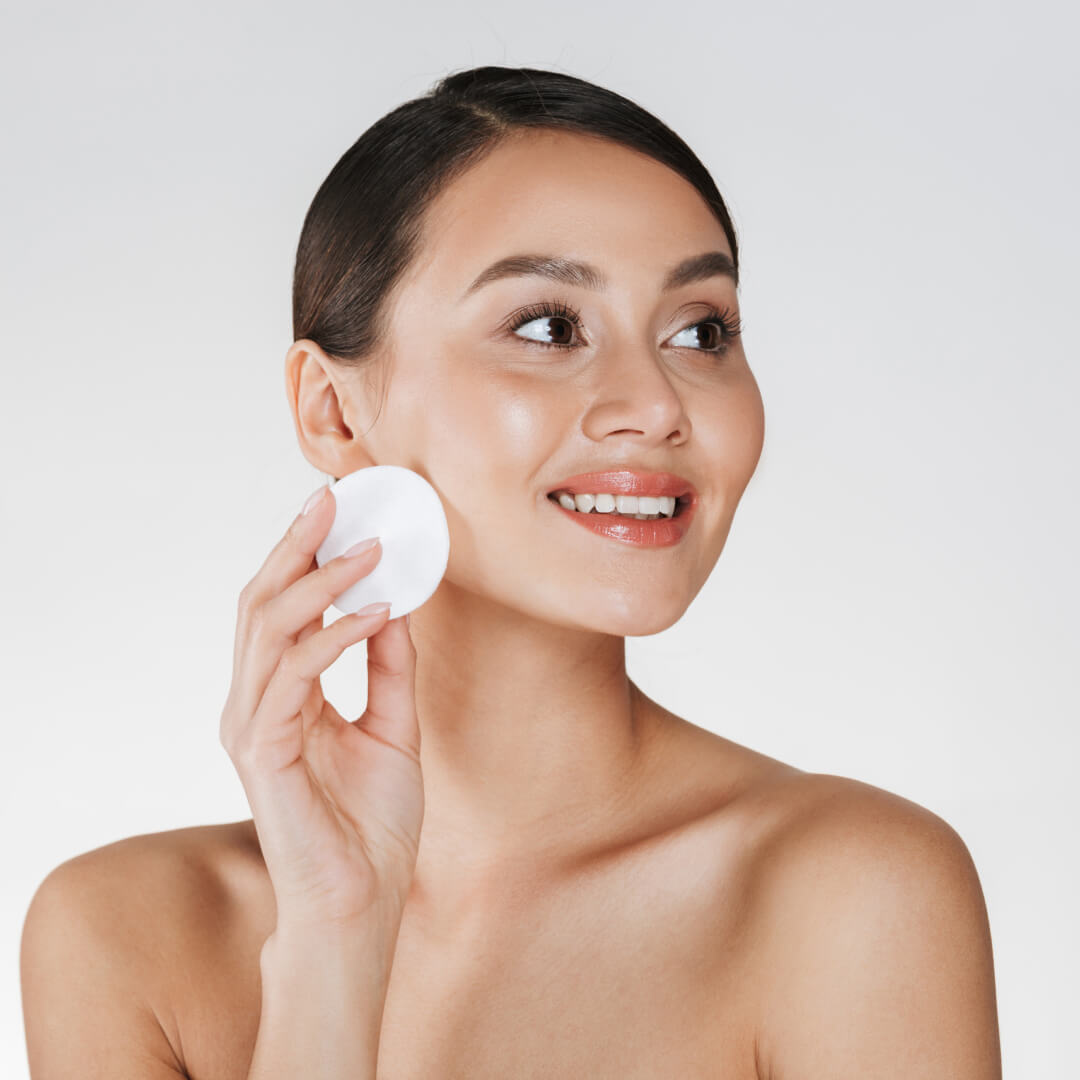 glowiest Peekaboo AHA PHA Skin Perfecting Face Toner - 200ml